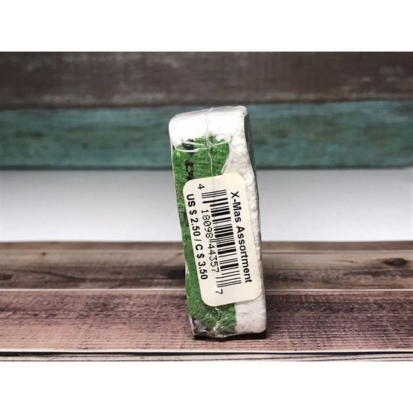 Disney Magic Towel Christmas Holiday Goofy Stocking Stuffer - Picture 2 of 4